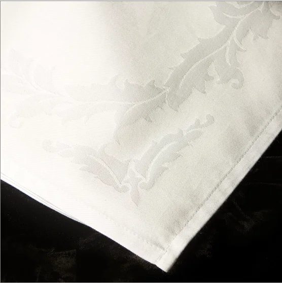 Cotton Blend Baroque Beauti-Damask Napkin 6 Dz.